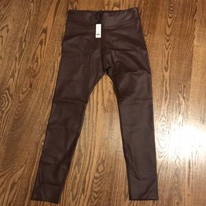 NWT Romeo and Juliet leggings